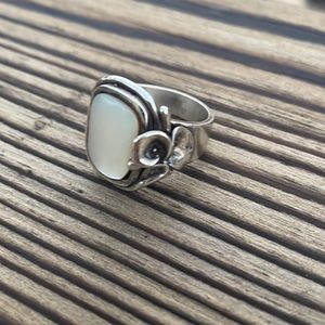 MOP sterling vintage ring